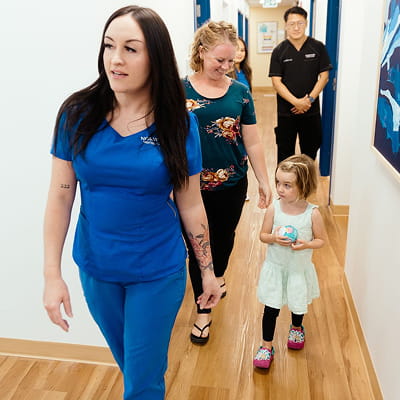 debriefing parents after children's dental visit
